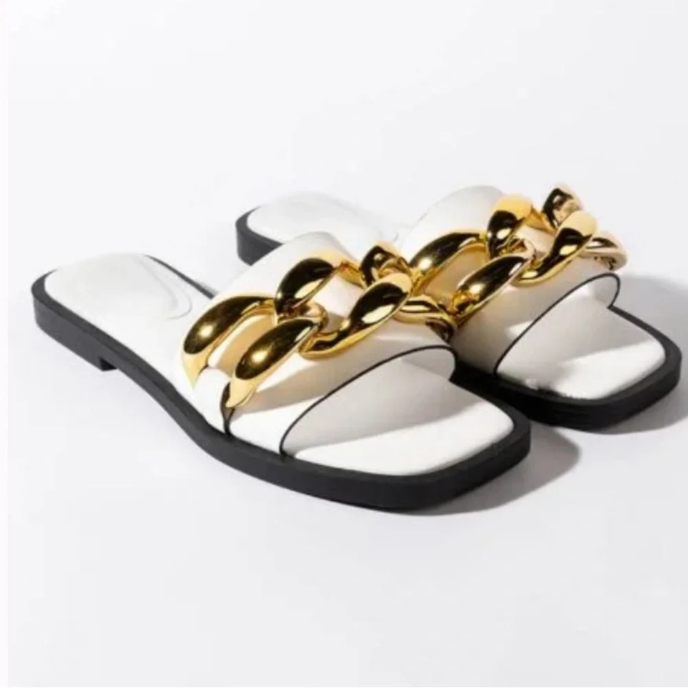 Azalea Wang Parker-White Sandal, 8, NIB - Picture 8 of 8